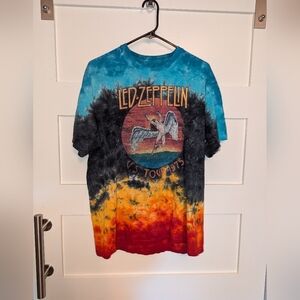 Led Zeppelin Unisex band tshirt size large. Tie dye concert T-shirt.